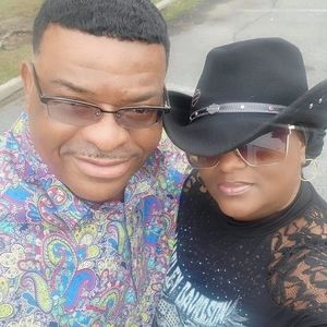 Meet your Posher, Bena